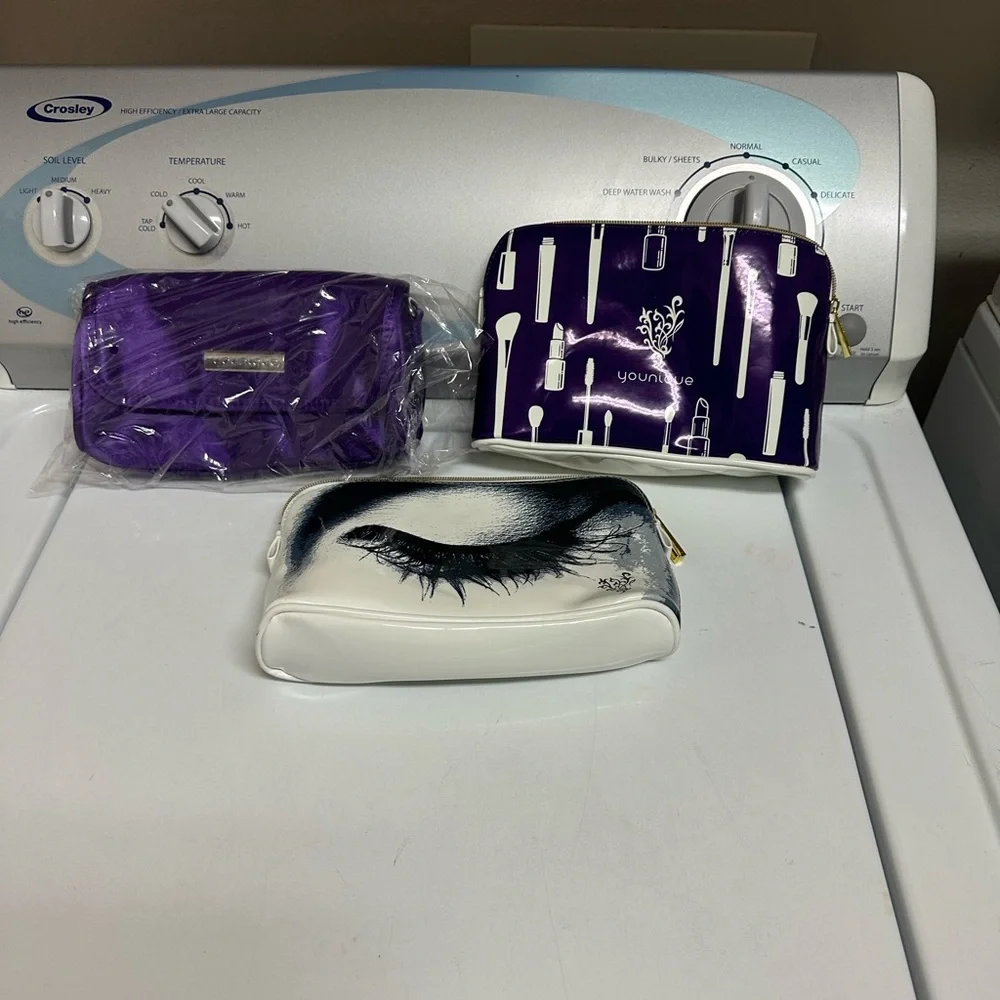 Younique ~ NIB Limited Edition Moodstruck Epic 4D Mascara *Purple Shimmer* - Picture 3 of 6